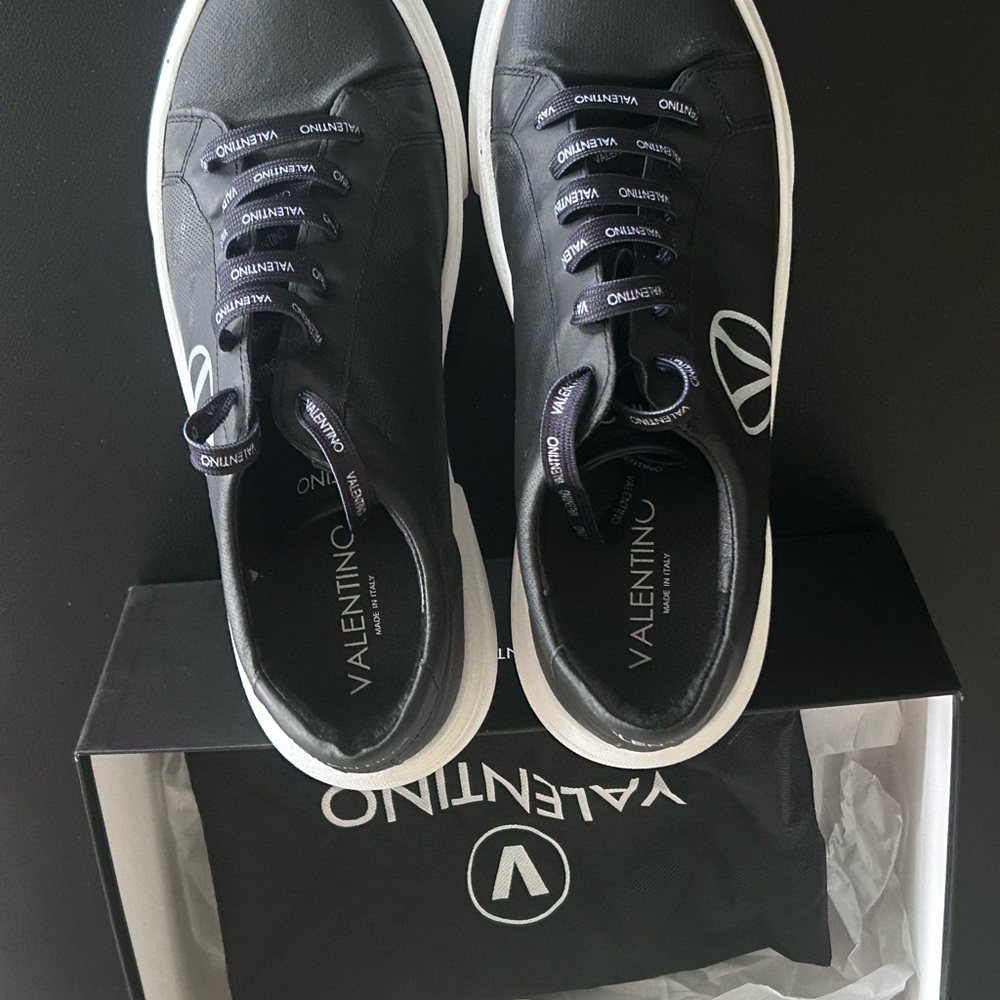 Valentino casual sneakers - Picture 4 of 10